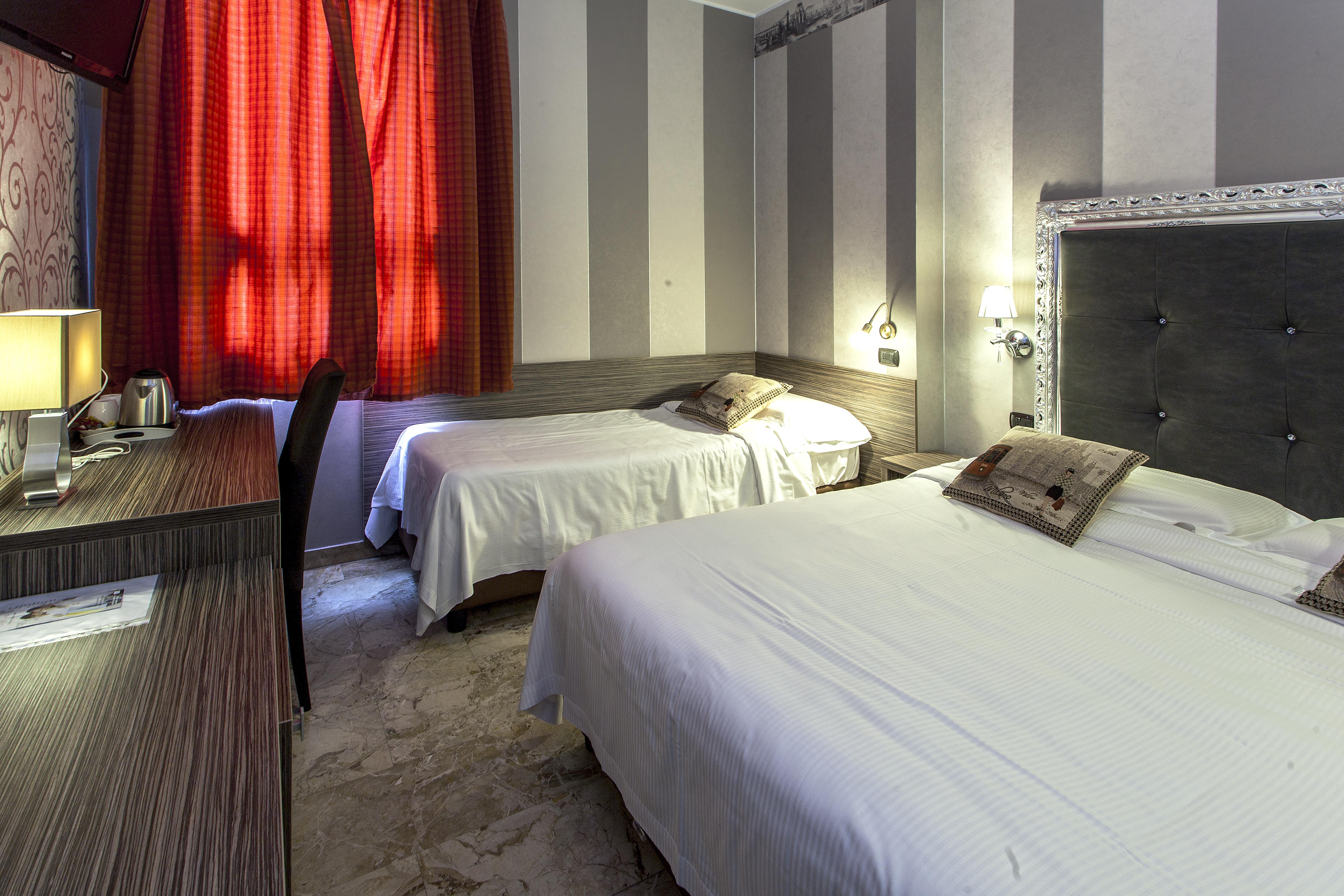 Canova Hotel Милано Екстериор снимка