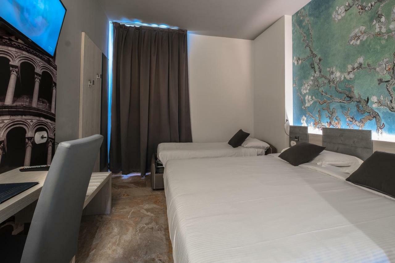 Canova Hotel Милано Екстериор снимка