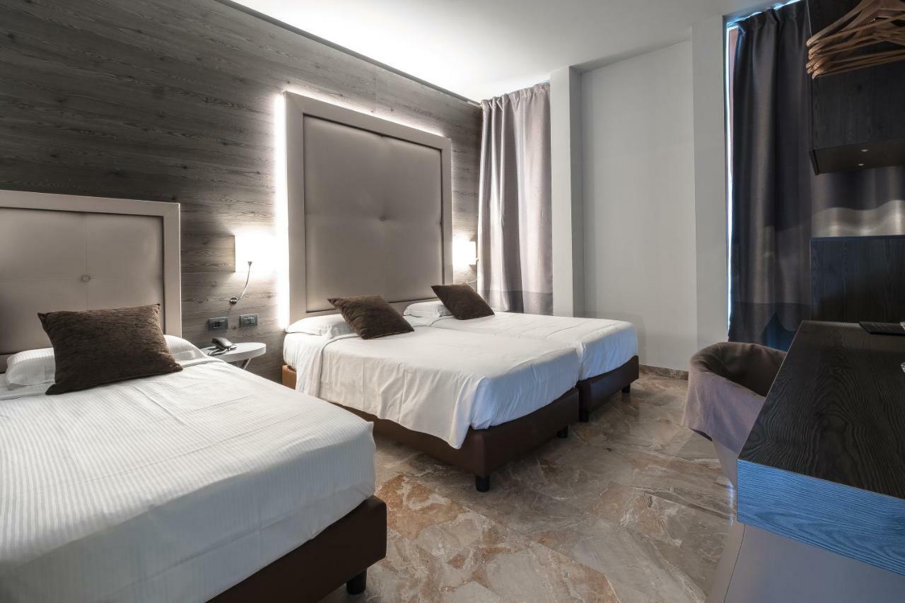 Canova Hotel Милано Екстериор снимка