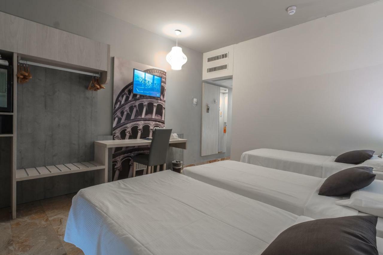 Canova Hotel Милано Екстериор снимка